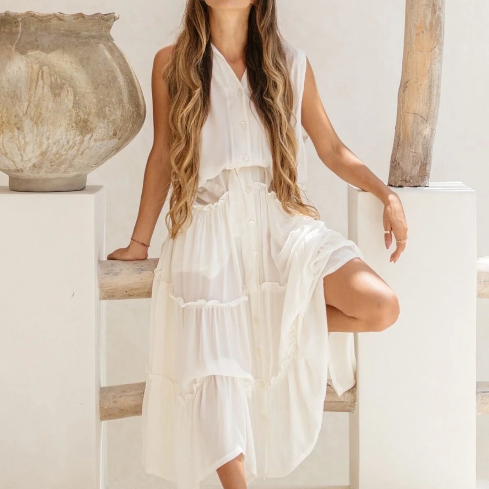 White Sleeveless 100 Silk Button-Down Maxi Dress - Picture 3 of 9
